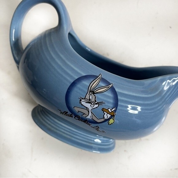 FIESTA WARE Bugs Bunny Blue Gravy Boat Warner Bros Looney Tunes Homer Laughlin - Picture 5 of 9